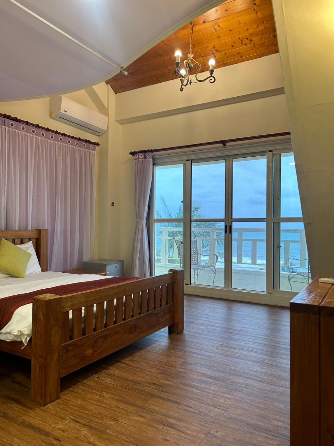 Sea-Hi B&B Yanliau Экстерьер фото