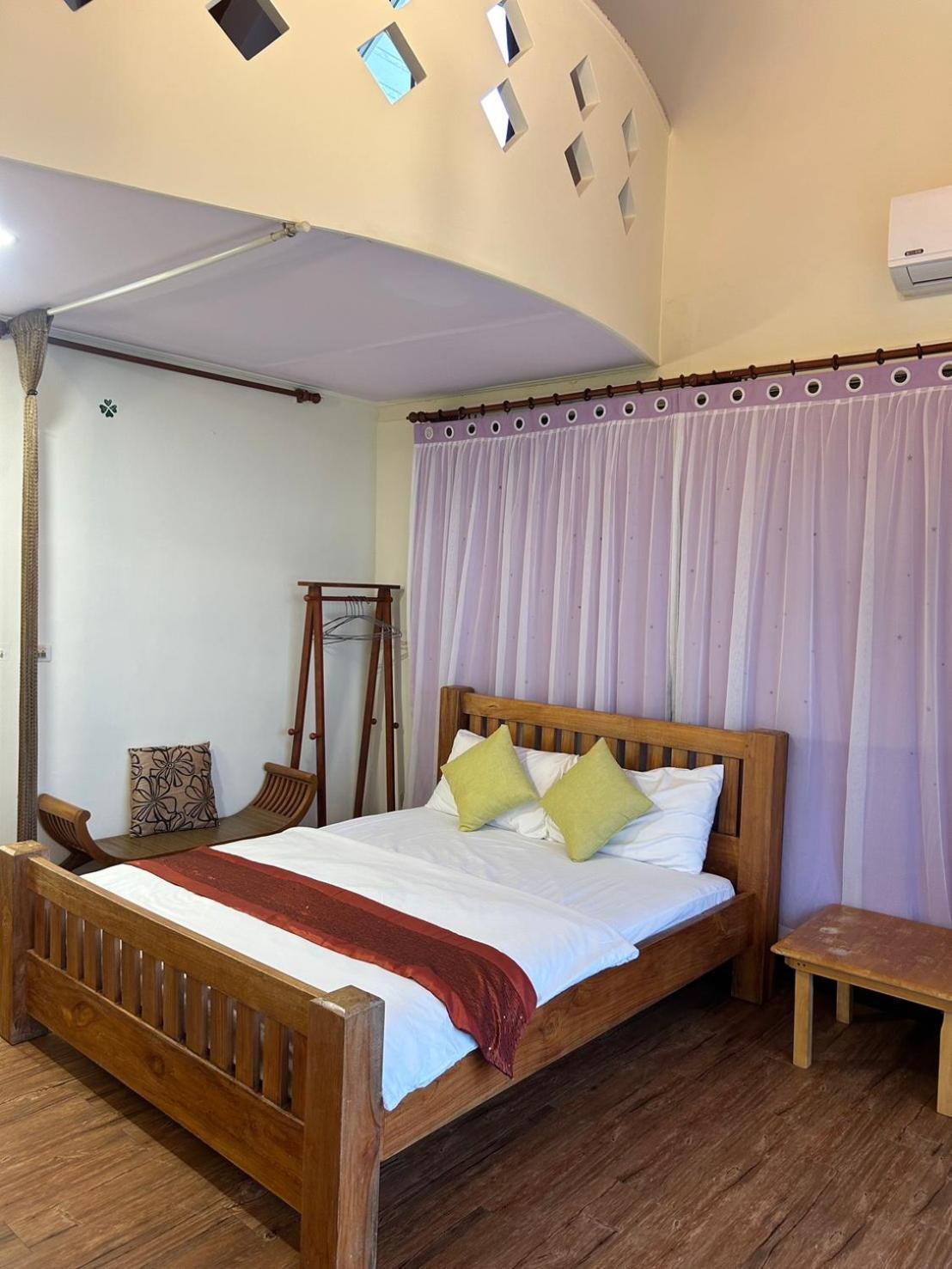 Sea-Hi B&B Yanliau Экстерьер фото